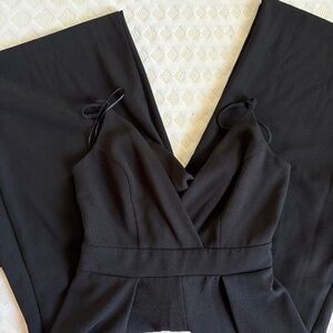 GB, women's black pantsuit